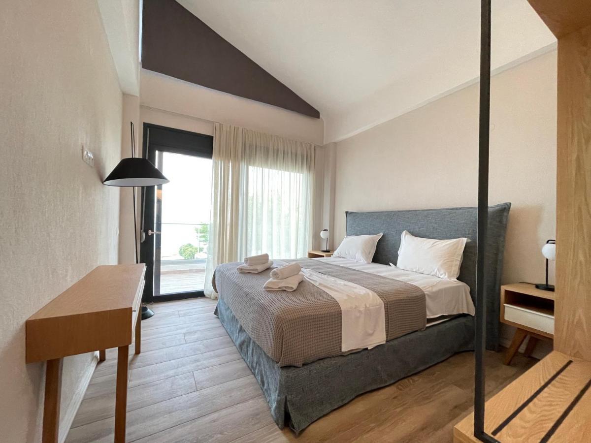 Villa Oleandra By The Sea Полихроно Екстериор снимка