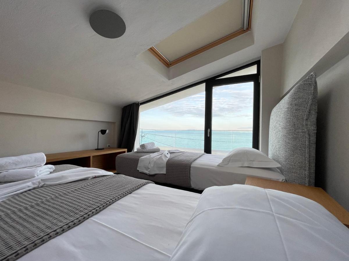 Villa Oleandra By The Sea Полихроно Екстериор снимка