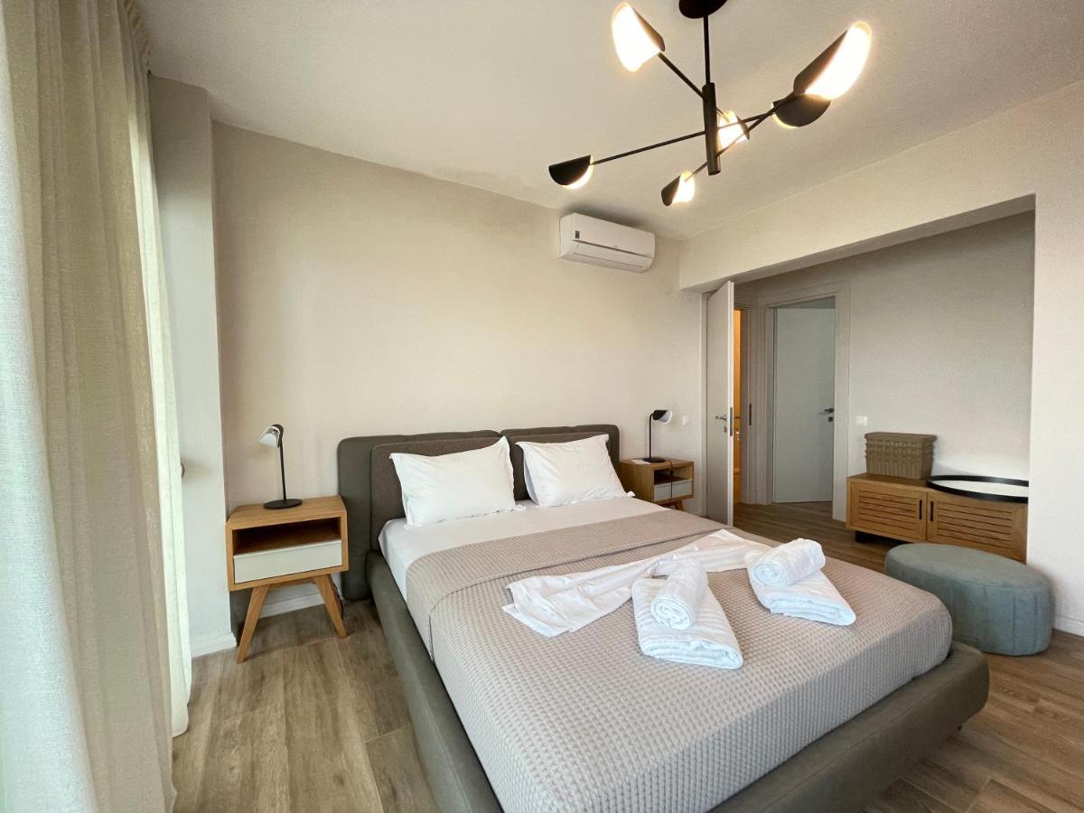 Villa Oleandra By The Sea Полихроно Екстериор снимка